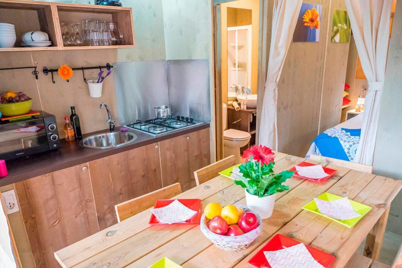Vacanceselect Premium Lodge Polari Rovinj Luaran gambar