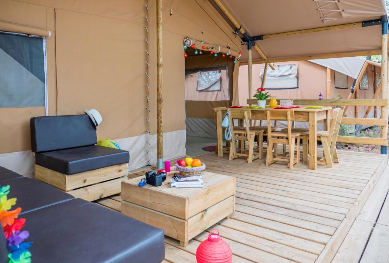 Vacanceselect Premium Lodge Polari Rovinj Luaran gambar