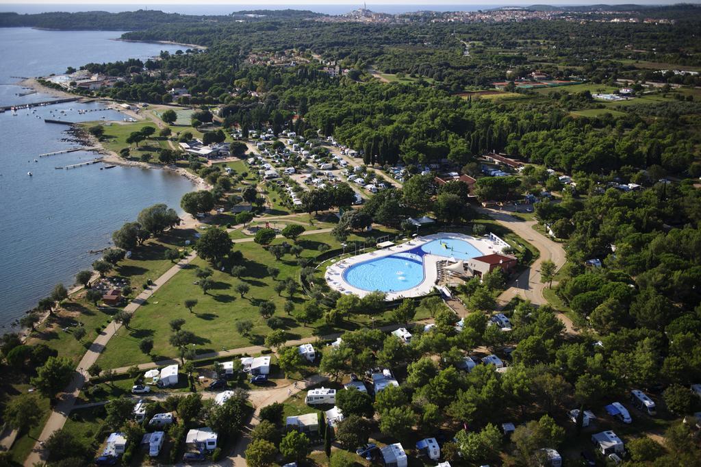 Vacanceselect Premium Lodge Polari Rovinj Luaran gambar