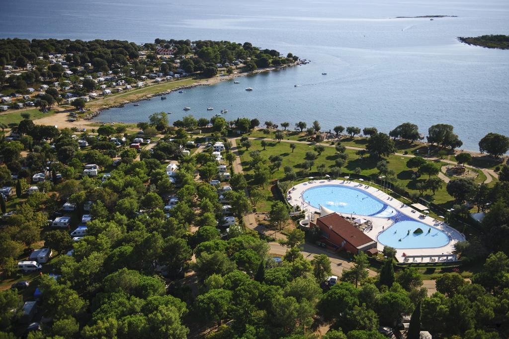 Vacanceselect Premium Lodge Polari Rovinj Luaran gambar